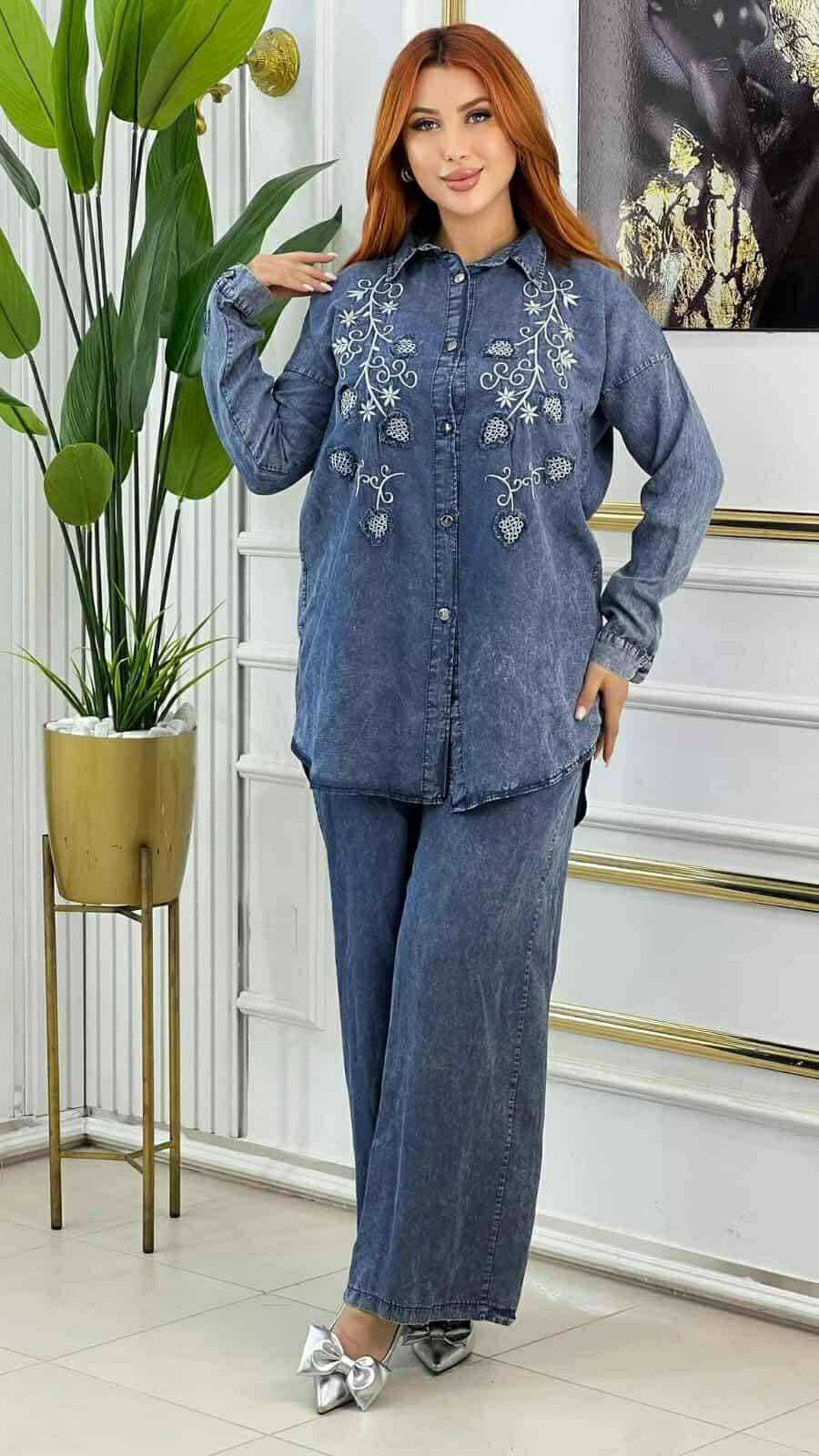 tenu femme jean avec broserie iris